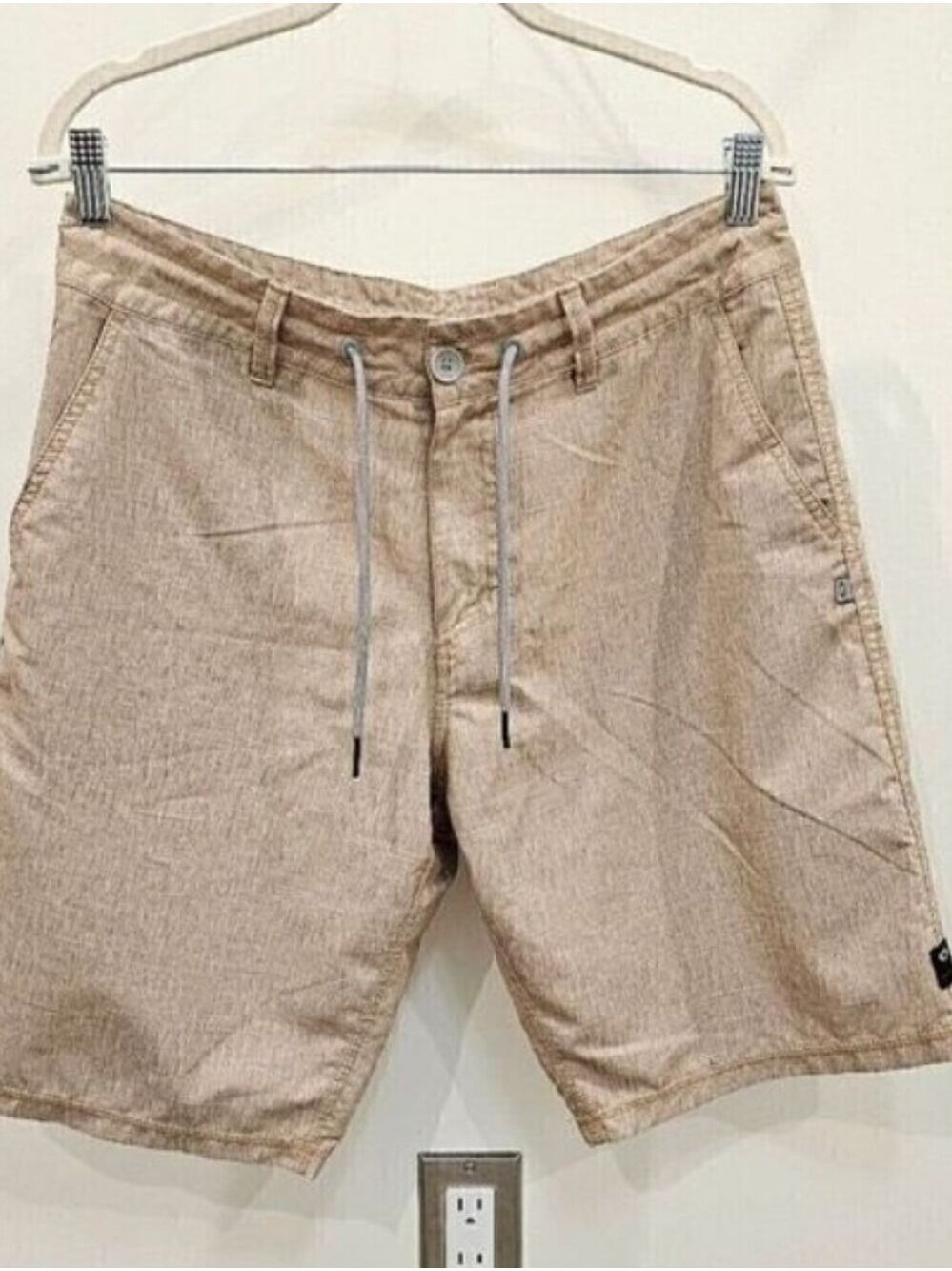 Oakley Tan Quick Dry Hybrid Swim Athletic Shorts Size 32 - Picture 1 of 7
